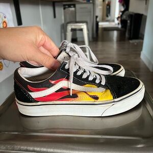 Vans Kids' Black and Yellow Flame Pattern Sneakers Women’s 5